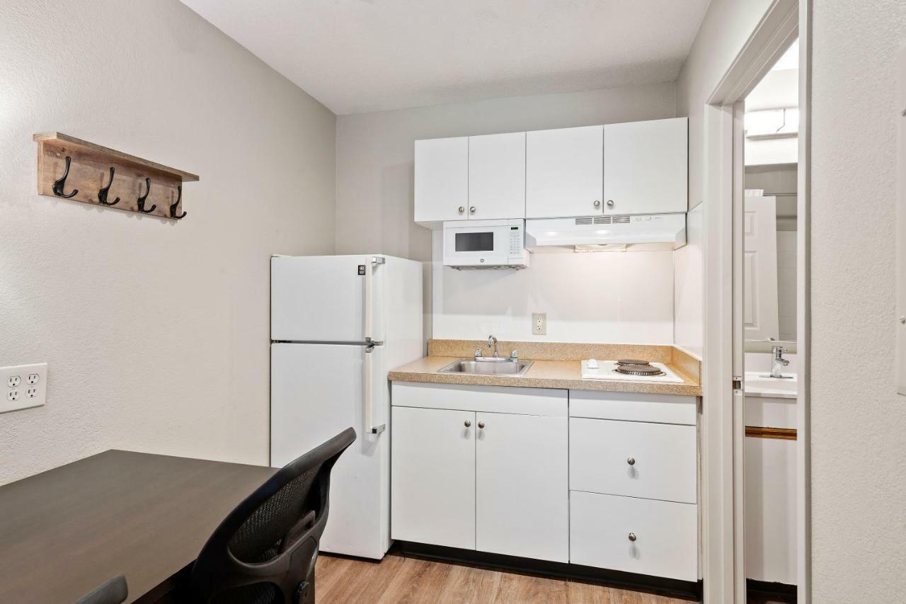 Extended Stay America Select Suites - Charlotte - Airport Exterior foto